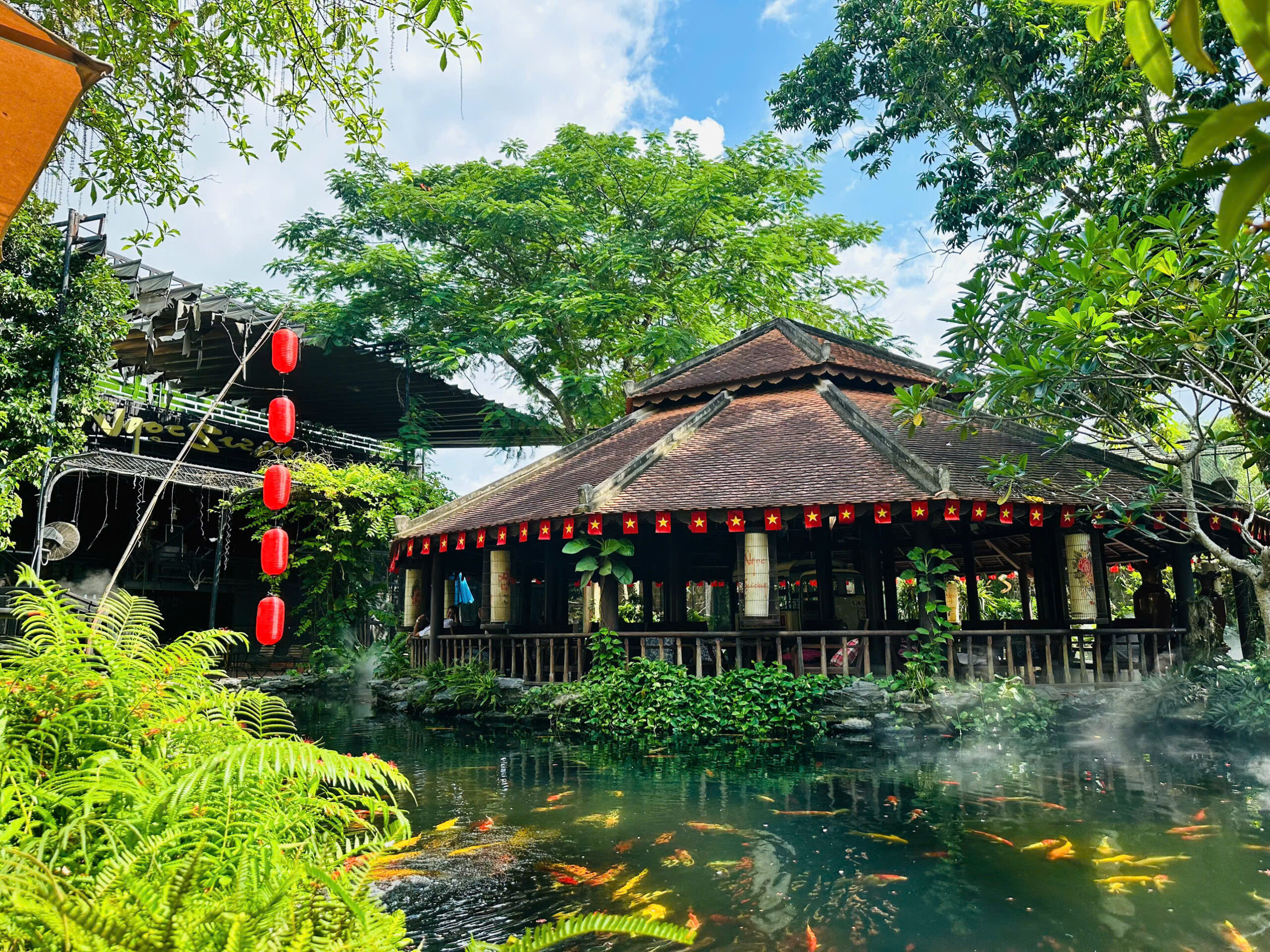 Quán cà phê sân vườn